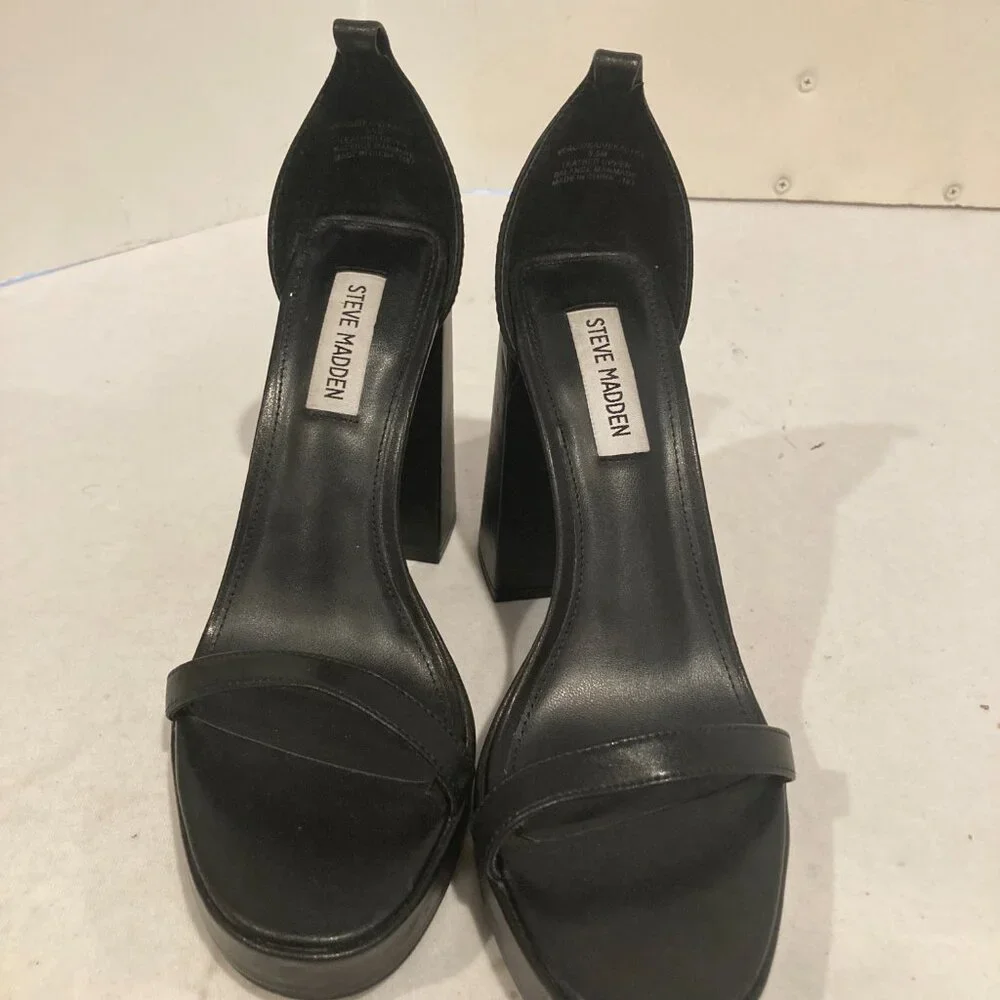 STEVE MADDEN WOMENS VERONIKA PLATFORM SANDAL SIZE 8.5 NEW